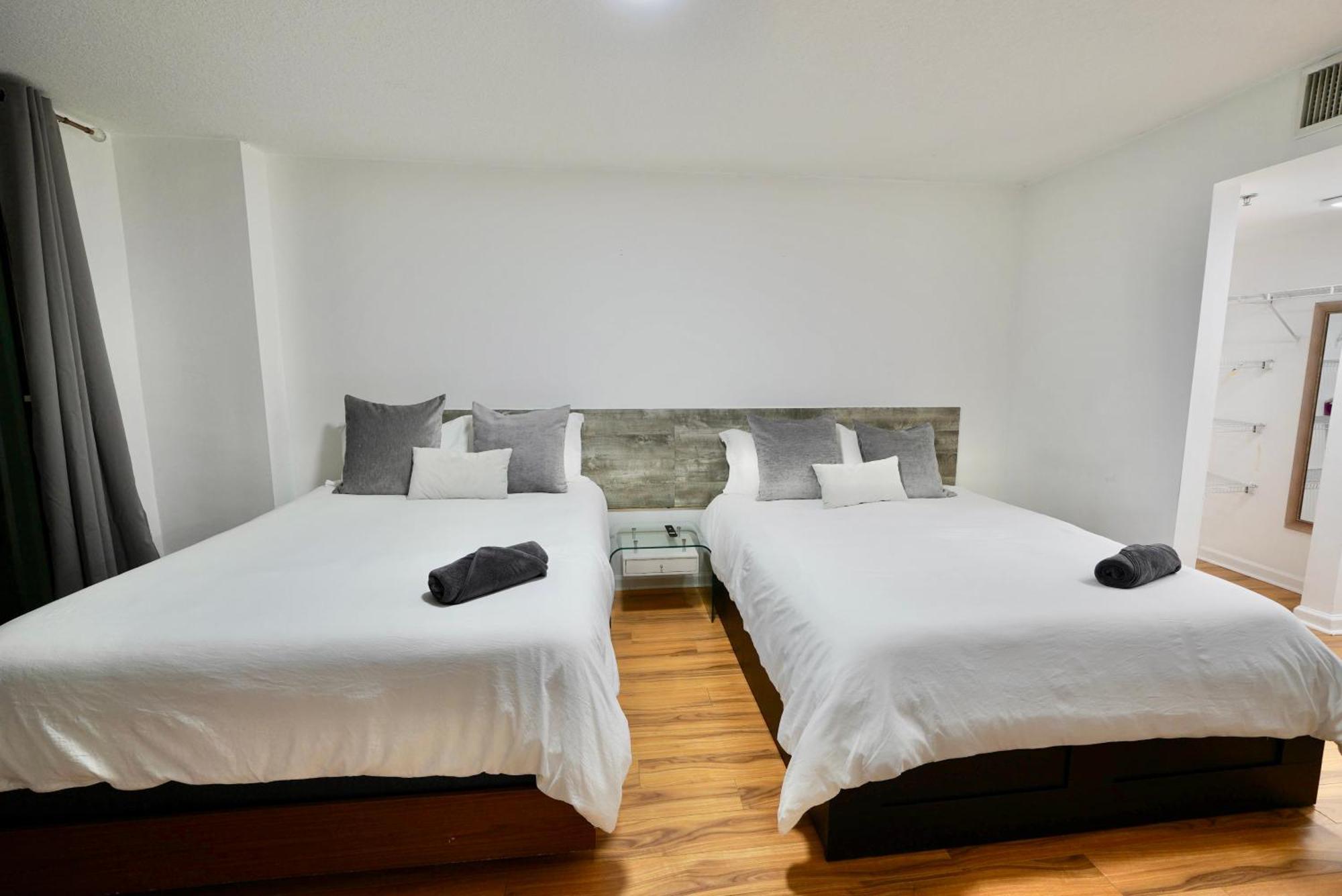 City & Sea View+Free Parking Modern Condo Miami Exterior photo